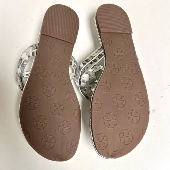 NEW Tory Burch MILLER METALLIC Silver SANDAL women’s size 39EU 8.5M Chic Resort - Picture 10 of 11